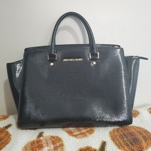 Micheal Kors tote bag